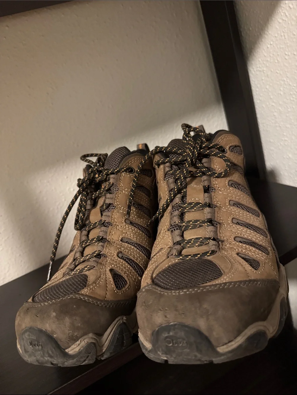 Oboz Hiking Boots B-Dry Sawtooth II Low Men’s Size 12 Regular Shoes Walnut